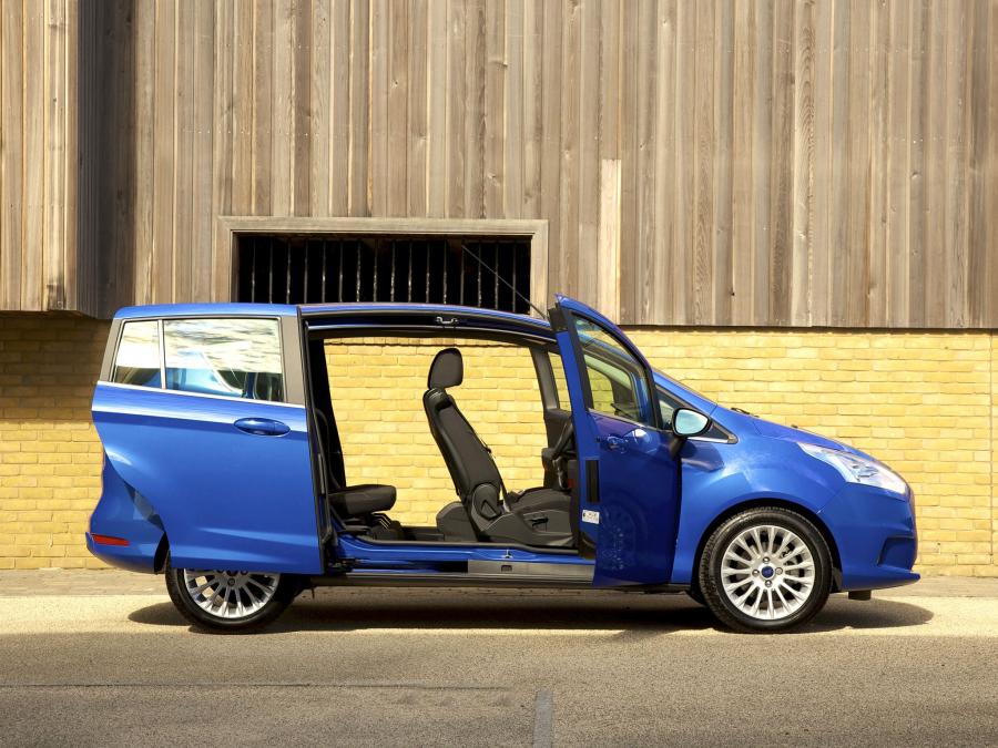  Ford B-Max 2012 года  (UK) (фото 4 из 21)